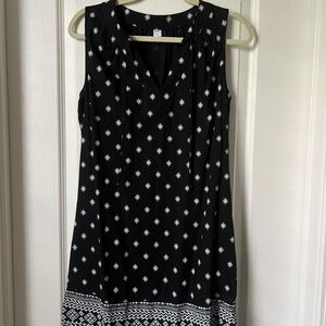 Old Navy Black and White Dress